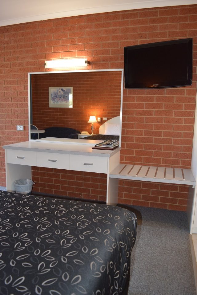 Executive Suite desk and TV area